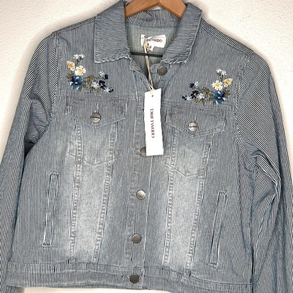 Driftwood Jacket in Pinstripe Lagoon Blue, size S NWT - Picture 1 of 6